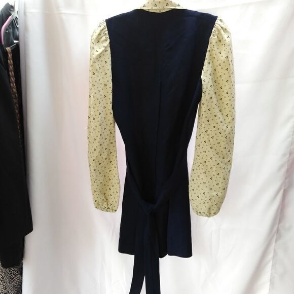 Vintage Plain Jane dress - Picture 2 of 5